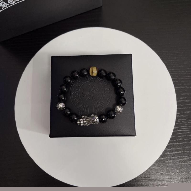 Ch**me He**ts bracelets
